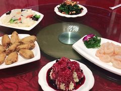 -绿岛酒楼(小海地店)