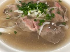 越南生牛肉粉-PHO·5越南牛肉粉(建新路店)