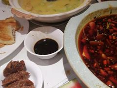 -咪咪川菜(太乙路店)
