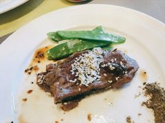 -安徽饭店·白鹭阁自助餐厅(梅山路店)