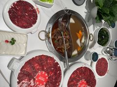 -左庭右院鲜牛肉火锅(新梅广场店)