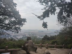 -灵岩山风景区