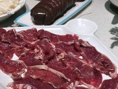 -鲜牛鲜生鲜肉火锅(松隽阳光城店)