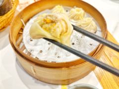 蟹粉小笼包-馋三尺蟹粉小笼(人民广场店)