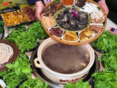 -土连锅·现熬养生汤锅(梁家巷店)