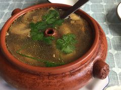 -小厨子私房菜·云南美食店