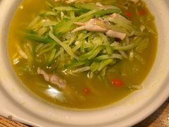 -潮粥荟·潮汕砂锅粥(朝阳大悦城店)