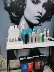 -PE SALON 