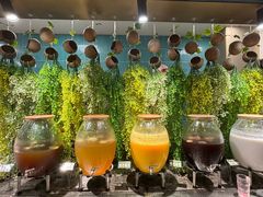 -金马门国际美食百汇(珞喻路店)