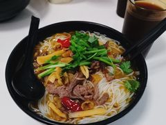 -一品郑记重庆牛肉米线馆(东泰路店)