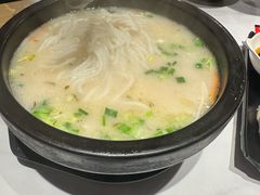 -鸡汤过桥·过桥米线