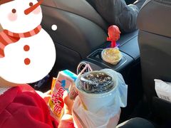 -麦当劳(展览路店)