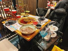 -哥老官重庆美蛙鱼头(五角场合生汇店)