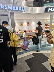 -MINI MARS 脚下的城市乐园·餐饮·派对(静安江宁店)