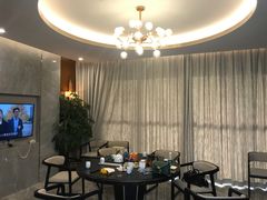 -麓湖高尔夫球俱乐部