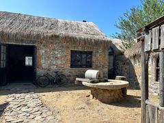 -清风小镇闯关东影视基地