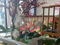 -荷塘秋月·本帮江浙菜(国权路店)