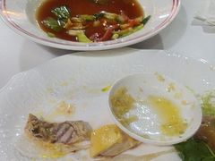 -明本湛江鸡•海鲜小厨(陈家祠店)