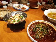 -有红鸡毛店·川菜(建设路店)