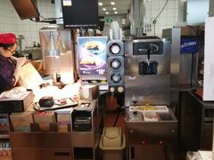 大堂-麦当劳(展览路店)