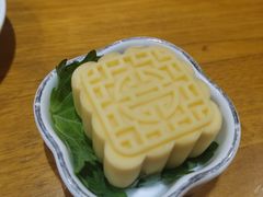 -乐忻皇朝(上海中心大厦店)