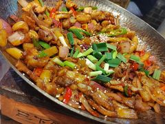 -富正毅三下锅·湘西韵味(天门山索道店)