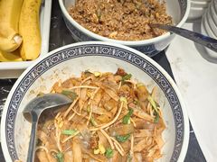 -牛满溢·自助潮汕鲜牛肉火锅(龙汇路店)