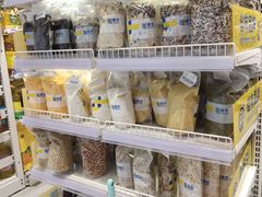 -联华超市(新闸路店)