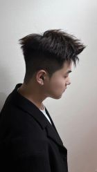 -海文先生国潮烫染男士理发馆