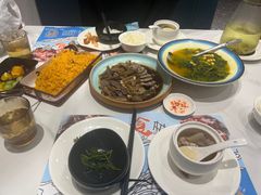 -粤小馆(天安云谷店)