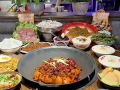 -萍姐火锅·公路夜市(武汉首店)