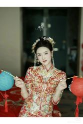 -Lady  Jane高端婚纱礼服馆
