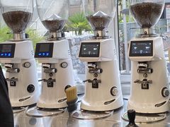 -HUGS coffee(东区店)