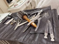 -e hair salon