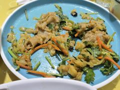 -凯盛食府(右玉小吃街店)