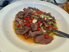 小炒鲜牛肉-费大厨辣椒炒肉(黄兴中心广场店)