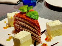 红丝绒千层-YUE·6·西式融合餐厅(外滩六号店)