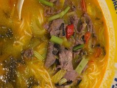 -粉小主·贵州酸汤牛肉粉(南京仙林金鹰店)