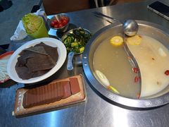 -七秒鱼·斑鱼火锅(太阳城店)