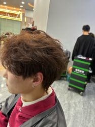 点击看大图 -藤野造型烫染·漂发