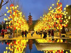 -龙华寺