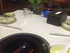 -鑫悦楼煎蟹·16年海鲜大排档