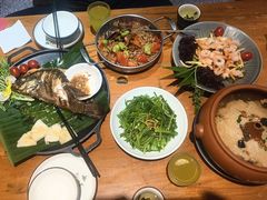 -老滇山寨•云南特色菜•地方菜•民族风情歌舞表演(金碧店)