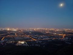 -鬼笑石后山停车场