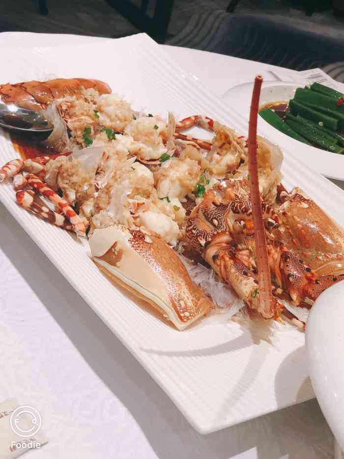 徐记海鲜(凤城四路店)-"[环境]在凤城四路,位置还蛮好找的,整体.