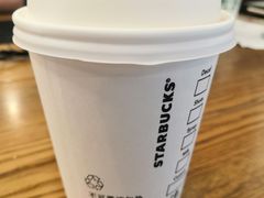 -星巴克(南宁民歌湖店)