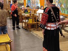 -亮欢寨酸汤鱼(沙冲路店)