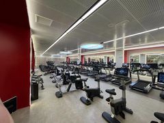 -英派斯健身旗舰店(海信国际中心馆)