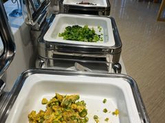 -鱼鲜饭香·招牌汽锅剁椒鱼头王