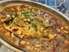 -临街徽菜馆·正宗黄山味